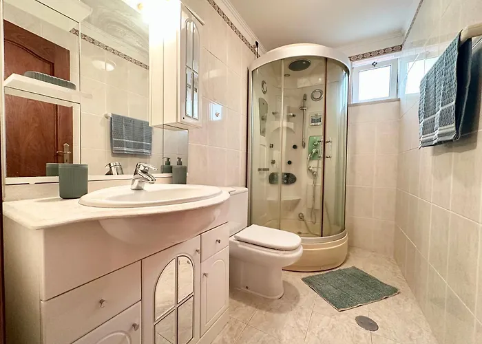 Romantic Lido For Couples דירה *